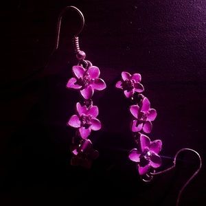 Hawaiian flower earrings